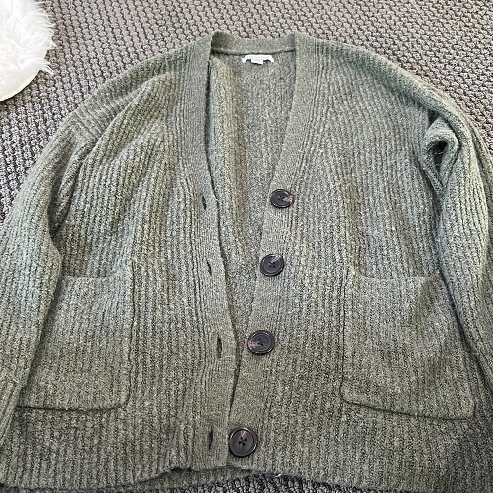 American Eagle button-up cardigan